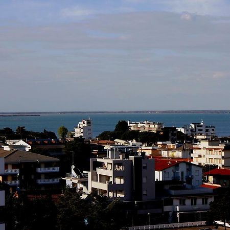 Rosato 3 Sea View Apartment Lignano Sabbiadoro Zewnętrze zdjęcie